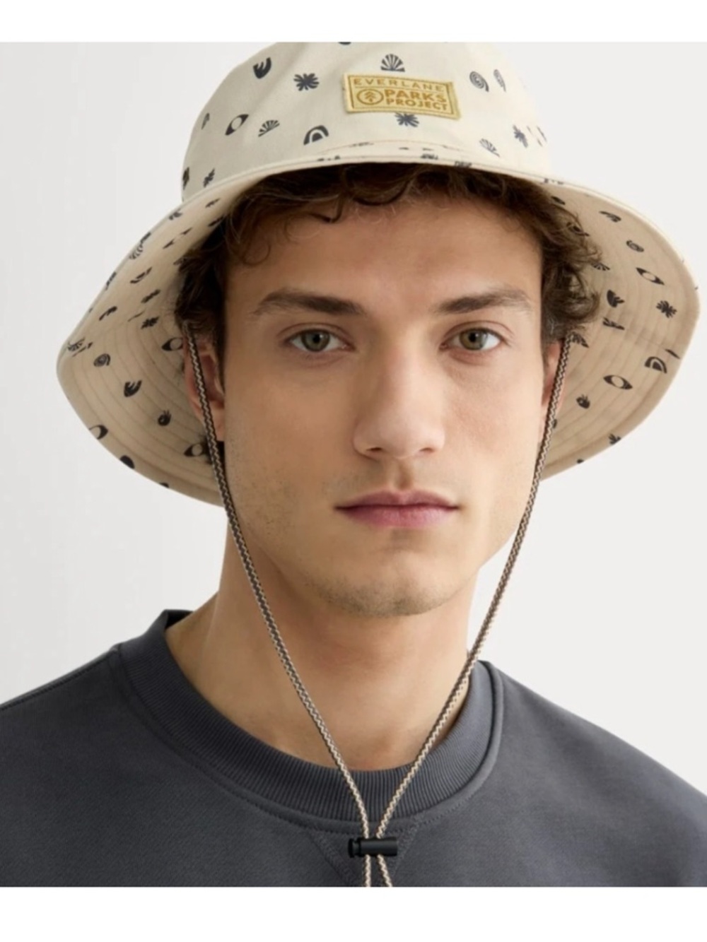 The Everlane X Parks Project Bucket Hat, Cream/Black, NWT